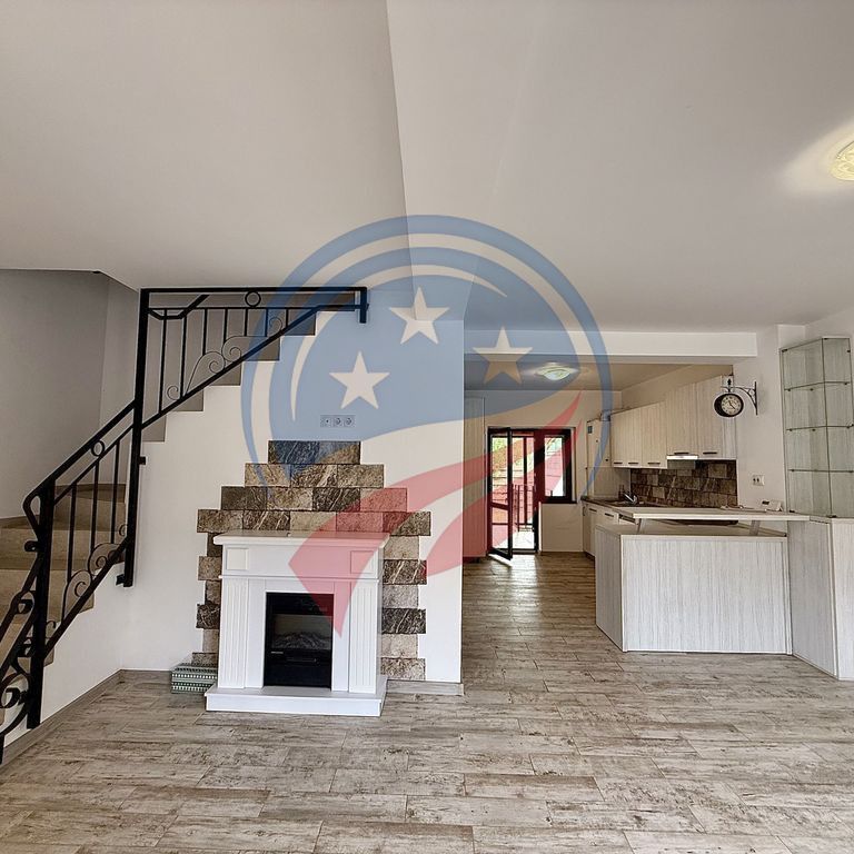 Casa de inchiriat in zona Lapus/ str Vidra - Fotografie 1