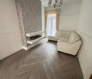 3 Bed Terraced House, Bundoran Road, L17 - Photo 2