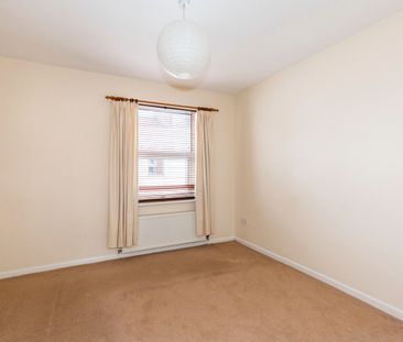 2 bedroom house to rent Eclipse Terrace, Upper Bath Street, Chelten... - Photo 3