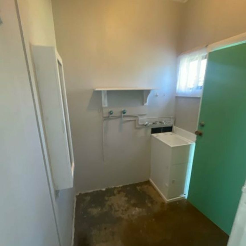 Charming Two-Bedroom Home in a Convenient Location - Photo 1