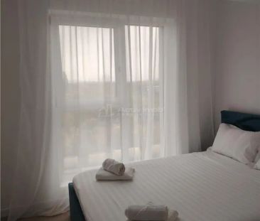Apartament cu 3 camere, complet mobilat si utilat, in bloc nou - Photo 4
