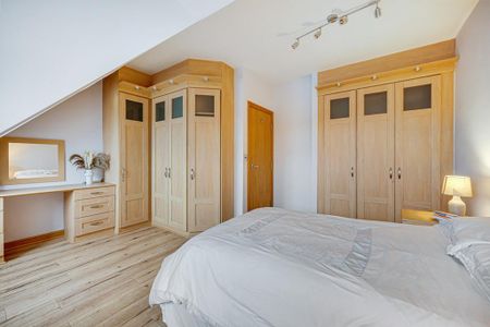 2 bedroom end of terrace house to rent - Photo 5