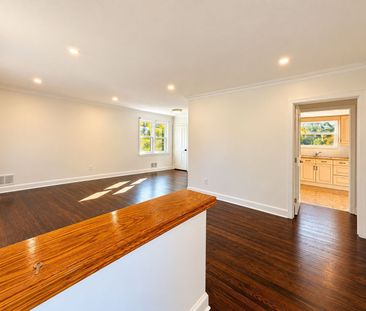 For Lease - 72 Monkswood Crescent Unit# Main Floor, Newmarket, Ontario - Photo 6