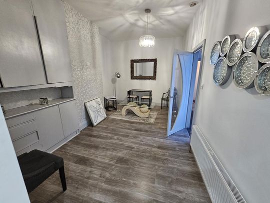 4 bedroom house to rent - Photo 1