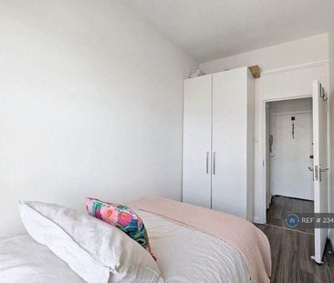 4 Bed Flat, Gironde Road, SW6 - Photo 4