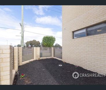 2/312 Railway Parade, East Cannington, WA 6107 - Photo 5