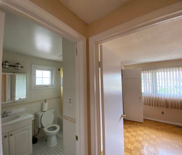 For Lease - 1 Kay Drive, Toronto, Ontario - Photo 5