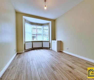 18 Victoria Avenue, Belfast, BT4 1QY - Photo 2