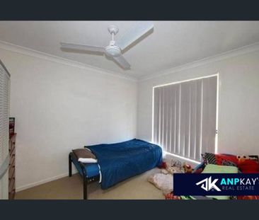 4 BEDROOM BRICK HOME!! - Photo 6