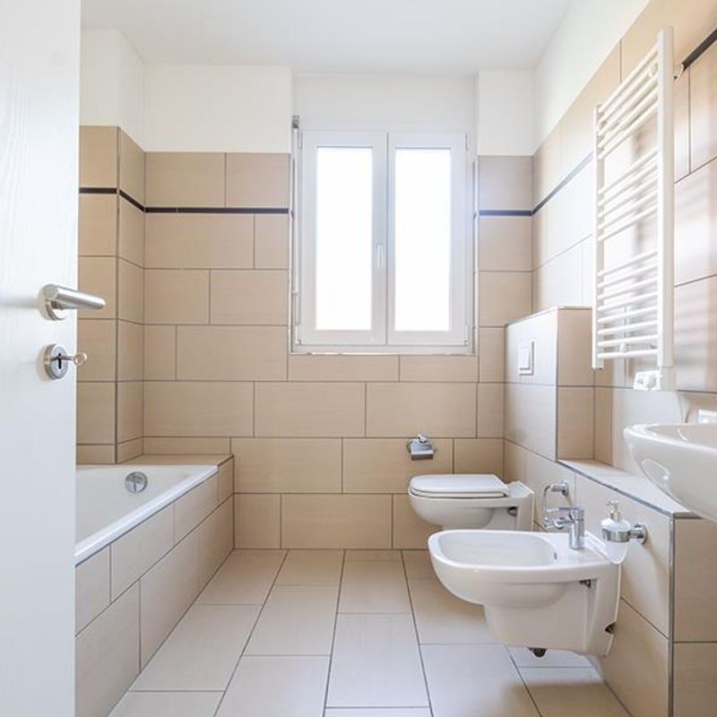 MODERN 3.5-ROOM APARTMENT IN BELLINZONA NORTH - Photo 1