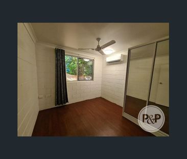 1/5 Leslie Street, Oonoonba, Qld 4811 - Photo 2