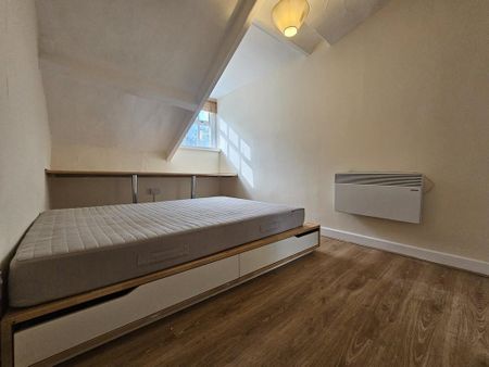 2 bedroom apartment to rent - Photo 4