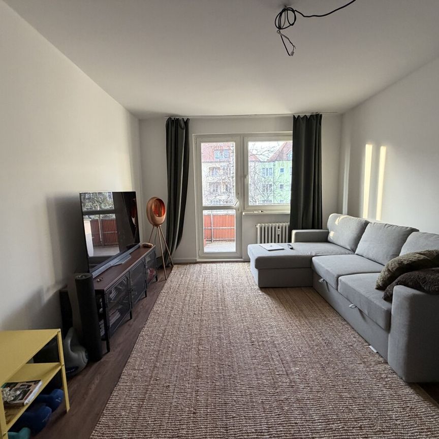 Möblierte Wohnung in zentraler Wohnlage ***Balkon***Duschbad*** - Photo 1