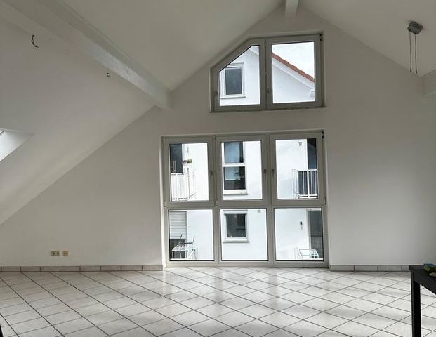 Galeriewohnung in ruhiger Lage in Bad Schwalbach zu vermieten - Foto 1