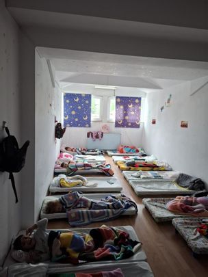 Vila 7 camere zona Tineretului - Photo 1