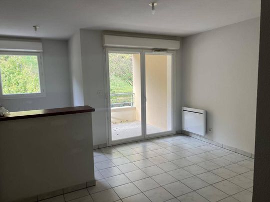 Location appartement t2 44 m² à Villefranche-de-Rouergue (12200) - Photo 1