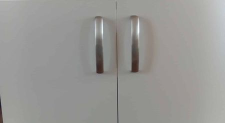 Under renovation- 3 bedroom- Garaging plus!! - Photo 3