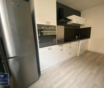 Location Appartement 5 pièces 75m² LE MANS 72000 - Photo 2