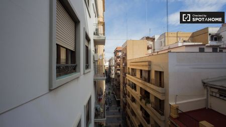 valencia, Valencian Community 46001 - Photo 4