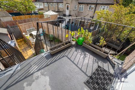 Epsom Road, Morden, SM4 - Photo 3