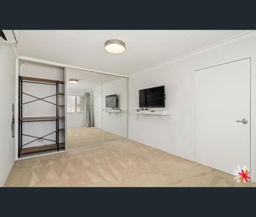 3/27 Melinga Court, Karawara, WA 6152 - Photo 4