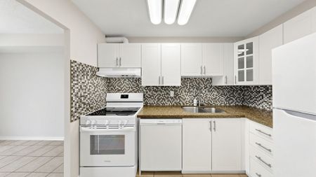 For Lease - 145 Hillcrest Avenue Unit# 1511, Mississauga, Ontario - Photo 4