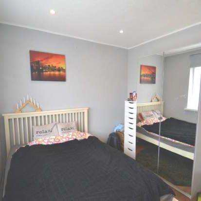 1 bedroom property to rent in London - Photo 1