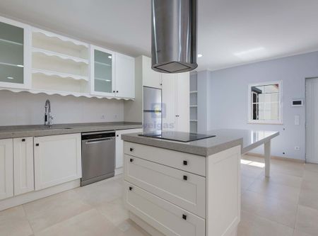 Alfeizerão, Leiria - Photo 2