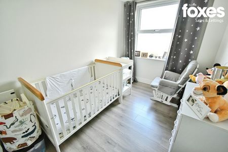 2 bed flat to rent in Victoria House, Princes Road, Ferndown, Dorset, BH22 9FP - Photo 4