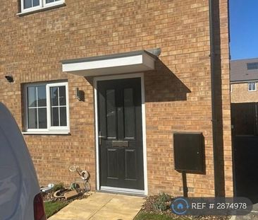 2 bedroom semi-detached house to rent - Photo 3