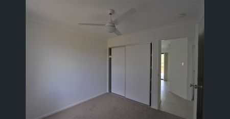 Fantastic 4 bedroom home! - Photo 2