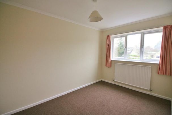 3 bedroom apartment to rent - Photo 1