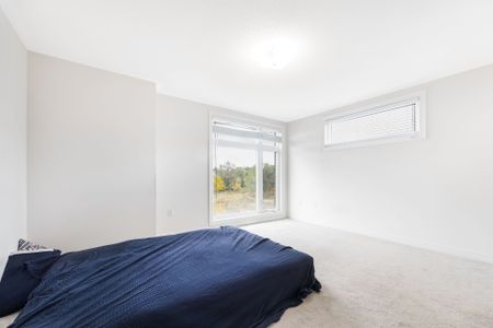 For Lease - 2 Queenpost Drive, Brampton, Ontario - Photo 3