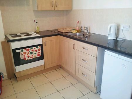 1 Bed Flat, Holloway Road, N19 - Photo 4