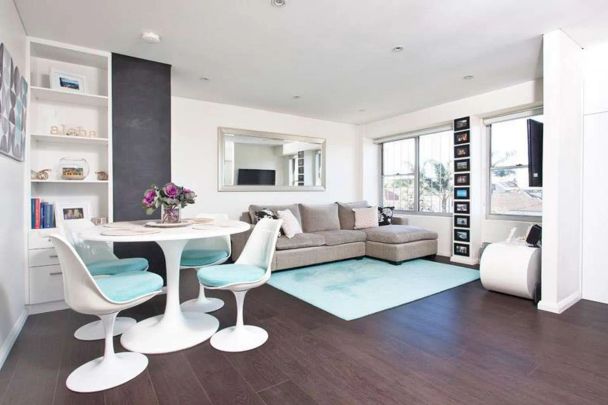 Renovated beach pad with stunning views of Bronte and Tamarama - Photo 1