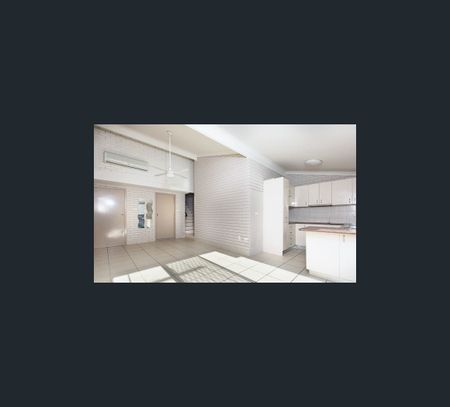 8/125 Brooks Street, Bar Beach, NSW 2300 - Photo 3