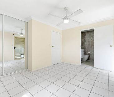 Spacious updated 4-Bedroom Family Home with Ample Parking - Photo 5