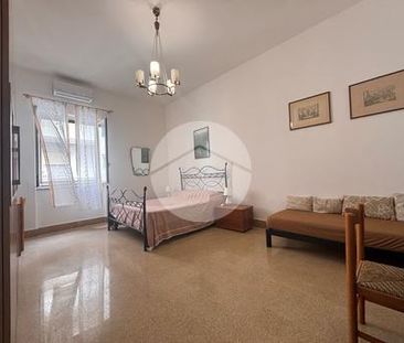 Monolocale in affitto - Photo 3