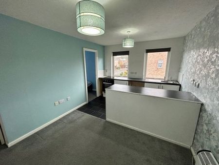 Stockdale Close, Nottingham, NG5 - Photo 3