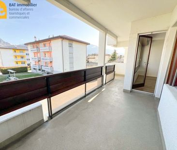 Renovated 4.5 room apartment in Veyras - Photo 4
