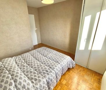 Location Appartement 3 pièces Meublé 73m² LYON 7ème - Photo 4