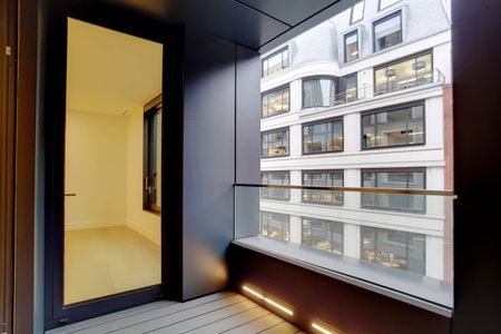 Rathbone Place, Fitzrovia, W1 - Photo 3