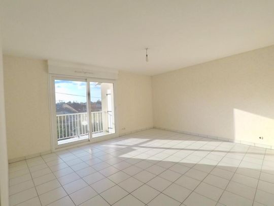 Location Appartement 3 pièces 65m² POITIERS 86000 - Photo 1