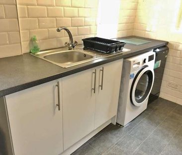 Finchley Road, Manchester, M14 - Photo 6