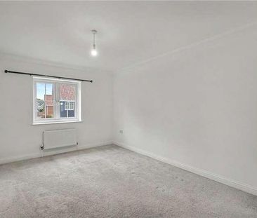 Wellesley Close, Poringland, Norwich, Norfolk, NR14 - Photo 6