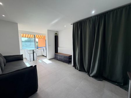 Location Appartement 1 pièce 29m² LA CIOTAT 13600 - Photo 2