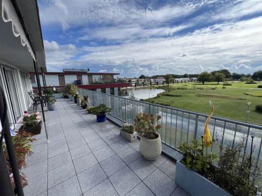 Wohnen der Extraklasse! - Penthousewohnung mit großer Dachterrasse im Lingener „Emsauenpark“ - Photo 1