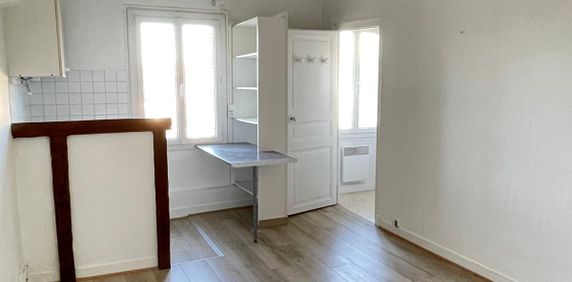 Location Appartement 1 pièce 17m² TOURS 37000 - Photo 2