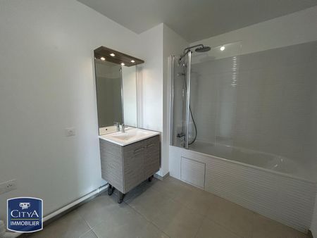 Location Appartement 3 pièces 77m² CAEN 14000 - Photo 3
