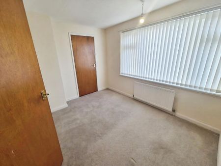 3 bedroom detached house to rent - Photo 5